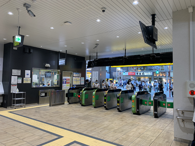 新大久保駅からの道順